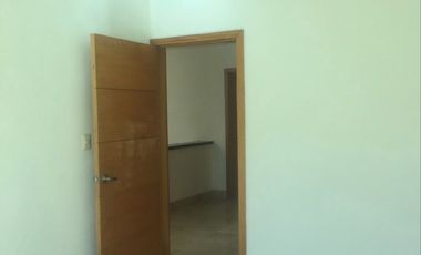 Casa en venta ubicada en Cedros Residencial a un costado de Universidad Cuahutemoc al norte de Aguascalientes