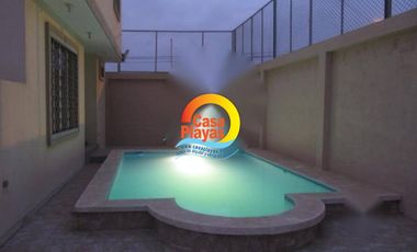 Alquiler Vacacional Casa Playas con piscina, capacidad 13 personas