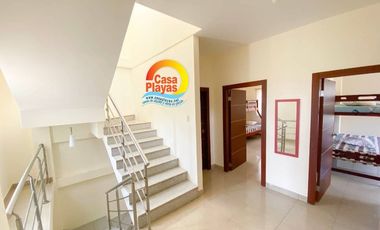 Alquiler Vacacional Casa Playas con piscina, capacidad 13 personas