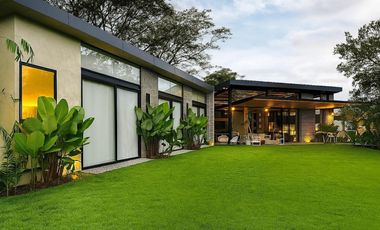 casa en venta en la morada. Cod V4848