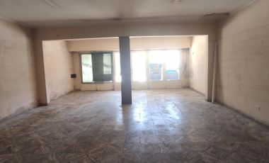 ALQUILO LOCAL COMERCIAL CON DEPTO (AMPLIO TERRENO) NECOCHEA