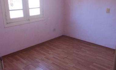 ALQUILO LOCAL COMERCIAL CON DEPTO (AMPLIO TERRENO) NECOCHEA