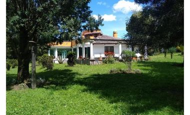 HACIENDA EN VENTA EN OTAVALO