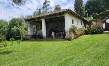 HACIENDA EN VENTA EN OTAVALO