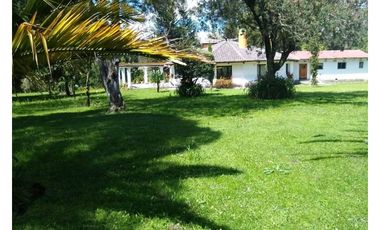 HACIENDA EN VENTA EN OTAVALO
