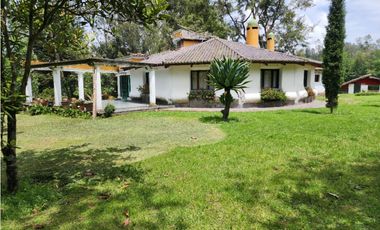 HACIENDA EN VENTA EN OTAVALO