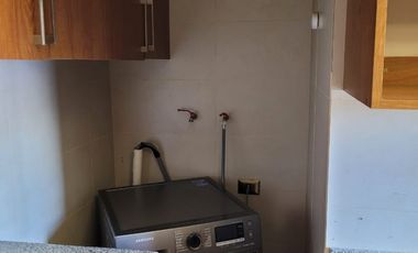 Se vende espaciosa casa cercano a plaza Miraflores