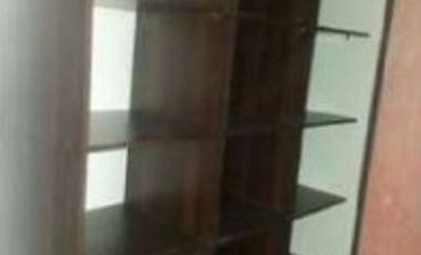 Se vende espaciosa casa cercano a plaza Miraflores