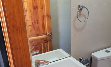 Se vende espaciosa casa cercano a plaza Miraflores