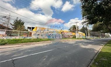 Excelente terreno comercial en Av principal