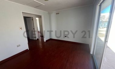 Se arrienda hermosa y amplia casa Jardines del Sur
