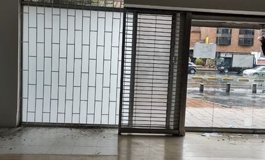 LOCAL PARA ARRIENDO EN PARQUE CENTRAL BAVARIA