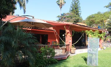 VENDO HERMOSA Y AMPLIA CASA EN PRIVADA DE SOLO 4 CASAS, FRACC. REAL DE TEZOYUCA