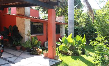 VENDO HERMOSA Y AMPLIA CASA EN PRIVADA DE SOLO 4 CASAS, FRACC. REAL DE TEZOYUCA