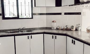 Casa en venta en Lanus Oeste