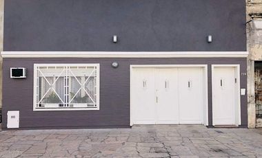 Casa en venta en Lanus Oeste