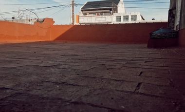 Casa en venta en Lanus Oeste