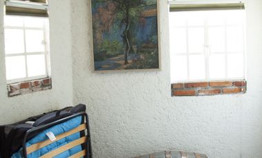 Casa en Venta en Vista del Valle, estilo colonial mexicano, con gran jardín
