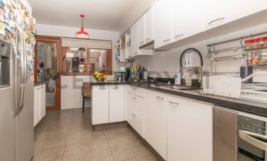 Hermosa Casa Condominio La Reina, Muy seguro!