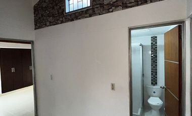 casa en arriendo/venta en capillana. Cod A3442