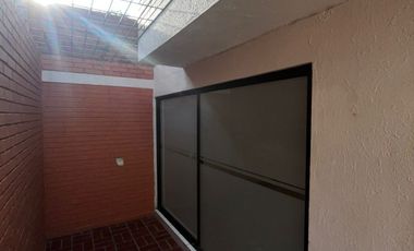 casa en arriendo/venta en capillana. Cod A3442