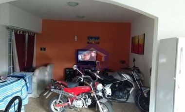 CASA EN VENTA EN LINCOLN