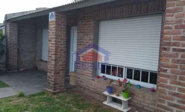 CASA EN VENTA EN LINCOLN