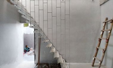 Dijual Rumah Premium 2 Lantai di Jl Damai Yogyakarta