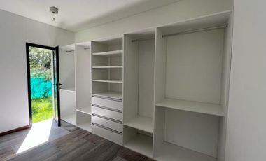 Casa - Guillermo E Hudson