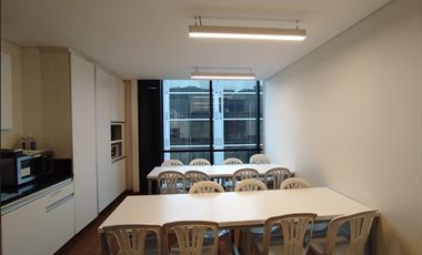 oficina en arriendo en antiguo country. Cod A1094095