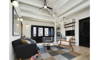 J.O. Venta de Bello Apartamento En Casco Viejo