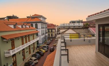 J.O. Venta de Bello Apartamento En Casco Viejo