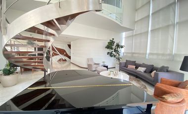 MAGNIFICO DEPARTAMENTO DOBLE NIVEL TORRE AURA
