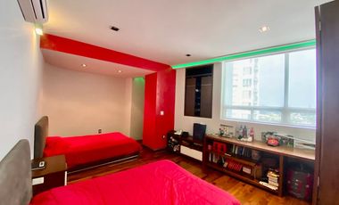 MAGNIFICO DEPARTAMENTO DOBLE NIVEL TORRE AURA