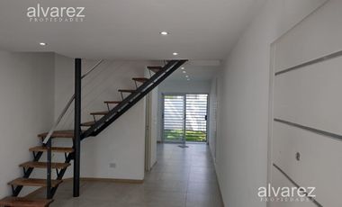 Venta Duplex 4 Ambientes En Ituzaingo