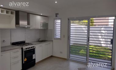 Venta Duplex 4 Ambientes En Ituzaingo