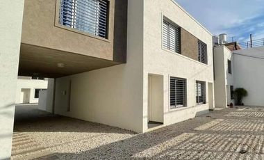 Venta Duplex 4 Ambientes En Ituzaingo