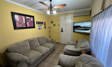 Venta Casa 4 ambientes con garaje cubierto. -  Florencio Varela