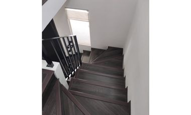 CASA EN VENTA AL SUR DE PACHUCA, BLVD SANTA CATARINA,