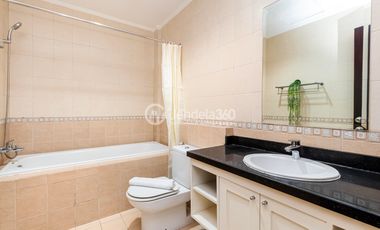 Disewakan Apartemen Hamptons Park tipe 3BR Full Furnished | HTPD048