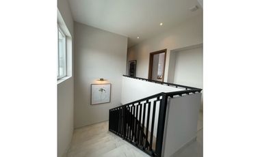 En Venta hermosas Casas Duplex en Santa María (MM)