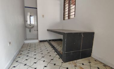 COD. 508 - SE ARRIENDA CASA - BARRIO: LA PALMA I