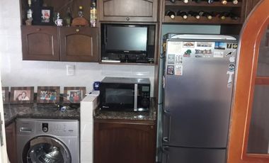 Triplex en Venta Villa Sarmiento / Moron (A120 3424)