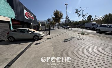 Local Comercial de 430 m2 en arriendo en Vitacura