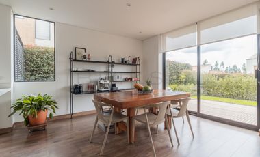 casa en arriendo/venta en cajicá. Cod A6732
