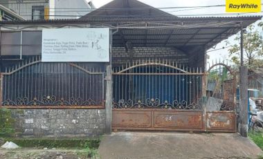 Bengkel Dijual di Jl Medokan Semampir Indah, Surabaya