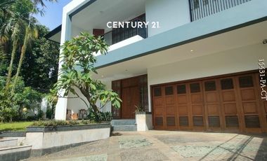 Disewakan Rumah Dengan Kolam Renang Di Pondok Indah Jakarta
