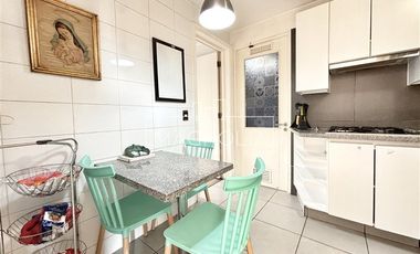 Casa en venta de 4 dorm. en Colina