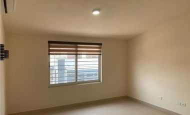 Oficina en renta mitras norte planta alta LSL