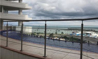 SE VENDE APARTAMENTO LINEA BLANCA EN AV. BALBOA